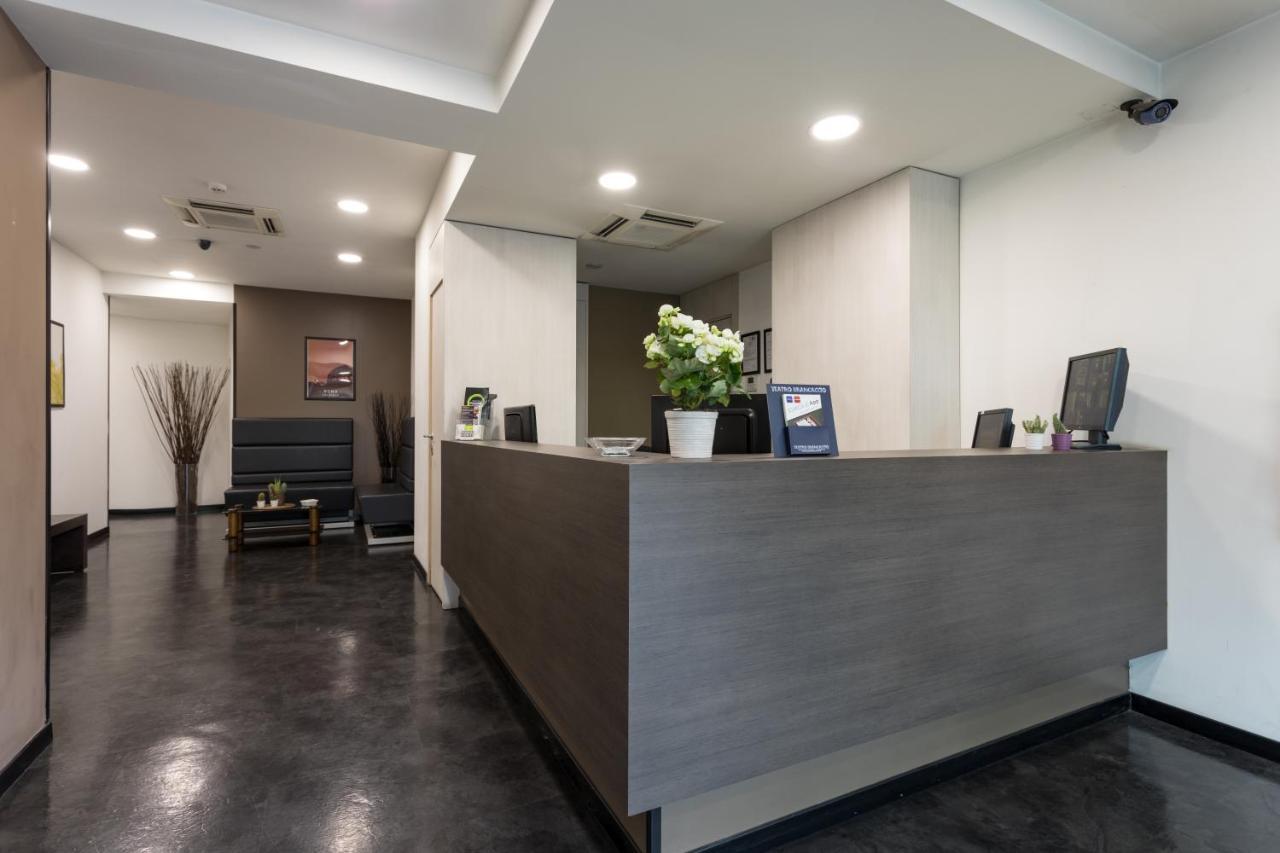 Residenza Conti Aparthotel Rome Exterior photo
