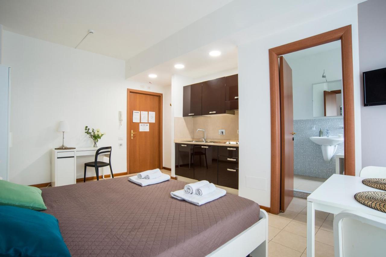 Residenza Conti Aparthotel Rome Exterior photo